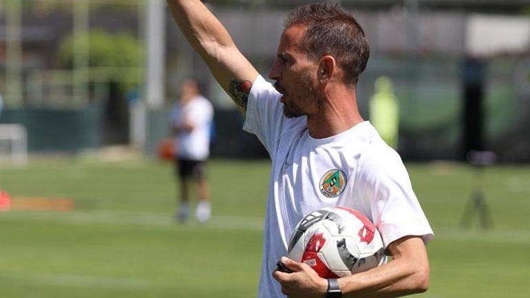 Alanyaspor Joao Pereira ile yola devam dedi 2 alanyaspor joao pereira ile yola devam dedi 0 4NdB9KmD