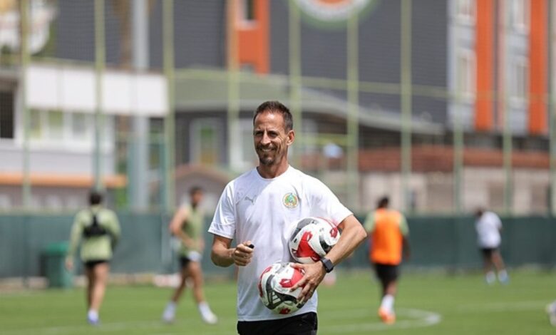alanyaspor pereiranin kontratini uzatti CkY7X2t8