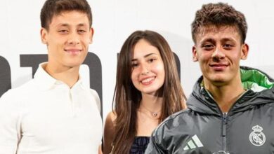 arda guler ve sevgilisi duru nayman tatil icin bodrumda a6zfbejY