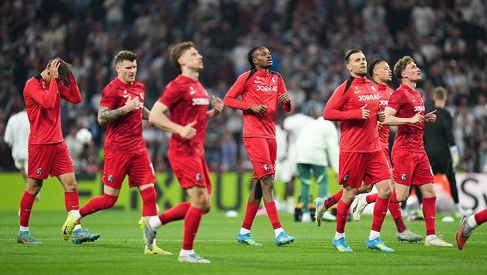 Avrupa Ligi'nde şampiyon Aston Villa: Şeytanın bacağını İstanbul'da kırdı | Buendia'dan tarihi gol! Prens William tribünde 14 avrupa liginde sampiyon aston villa seytanin bacagini istanbulda kirdi buendiadan tarihi gol prens DNbMEMBn