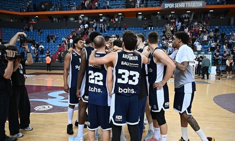 bahcesehir koleji yari finalde 3dCekJ7W