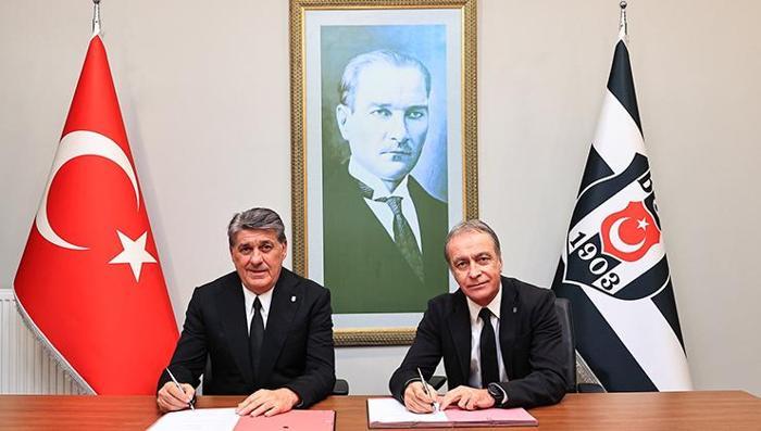 Başkan İtina 16 futbolcuyu gönderme kararı aldı! 2 baskan itina 16 futbolcuyu gonderme karari aldi 0 6vqOAFh9