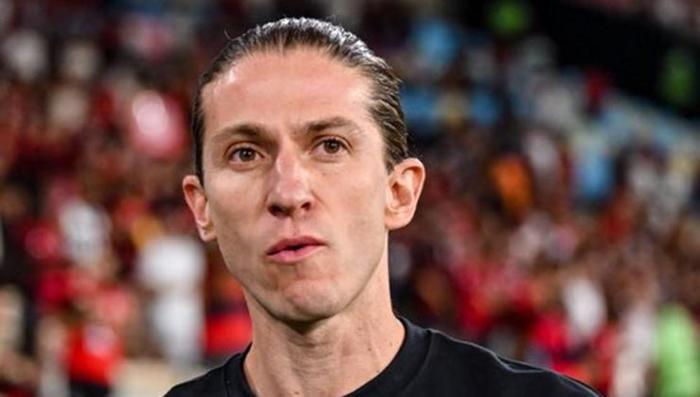 Beşiktaş'a Filipe Luis transferinde dev rakip! Görüşmeler duyuruldu 5 besiktasa filipe luis transferinde dev rakip gorusmeler duyuruldu 3 isbKcZEO