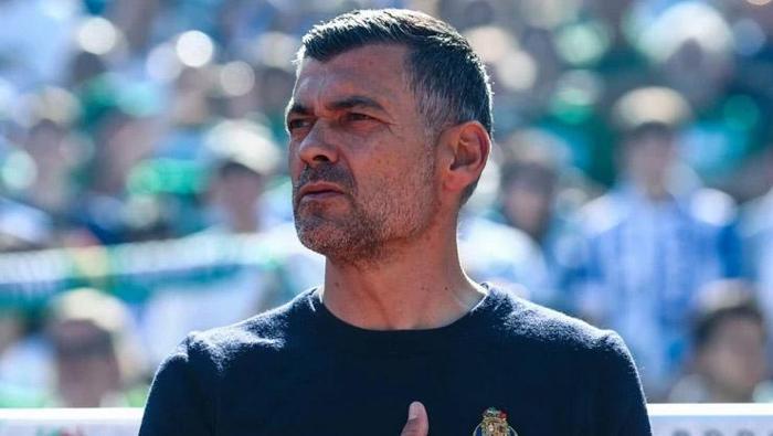 Beşiktaş’ta teknik yönetici operasyonunda rota değişti! Masaya oturulacak 4 besiktasta teknik yonetici operasyonunda rota degisti masaya oturulacak 2 ZKGOgjZ2