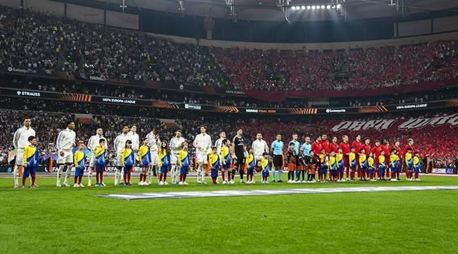 Bir İstanbul masalı daha! UEFA Avrupa Ligi'nde zafer Aston Villa'nın... Freiburg - Aston Villa maç sonucu 0-3 9 bir istanbul masali daha uefa avrupa liginde zafer aston villanin freiburg aston villa H4L1NTiK
