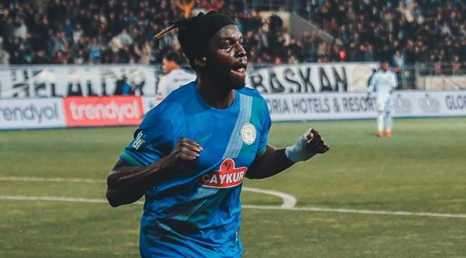 canli 4 gol var kazanan yok besiktas donemi rizede 1 puan alarak tamamladi q6dQSrcG