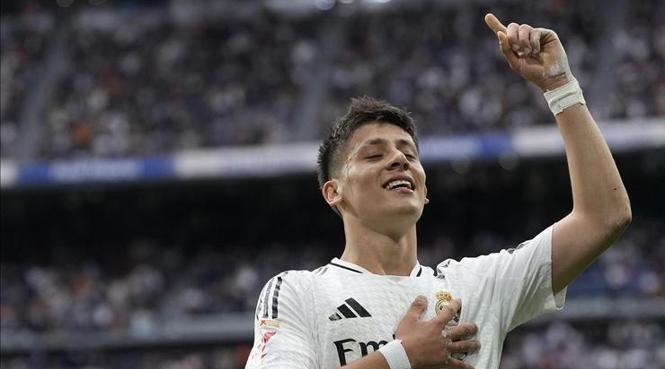 canli ozet la ligada sampiyon barcelona derbide reali devirdiler kupaya uzandilar barcelona real madrid 3vWqMsFm