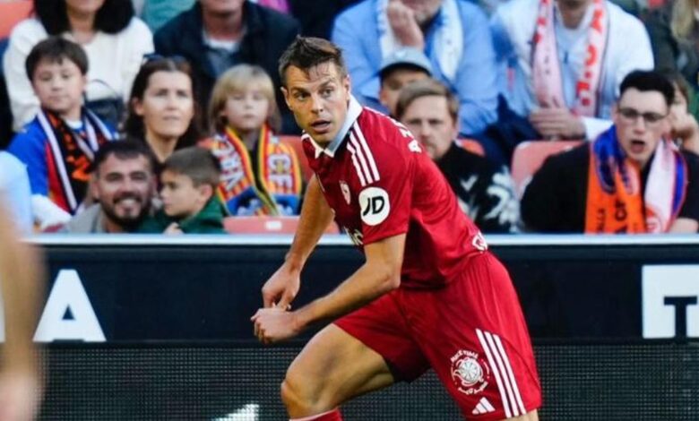cesar azpilicueta 36 yasinda futbolcu birakiyor CrscHvGr