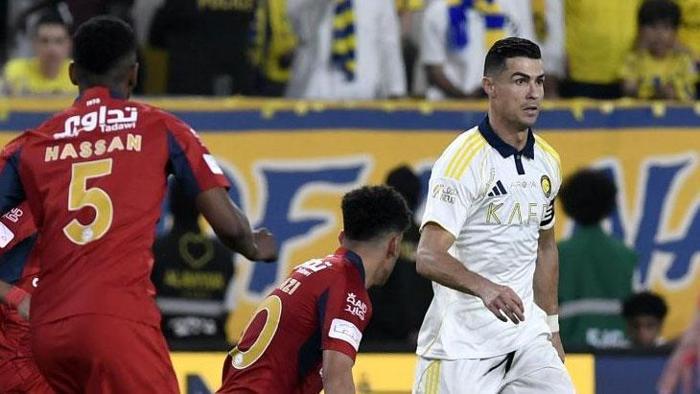 Cristiano Ronaldo bunu da başardı! Suudi Arabistan'da şampiyon Al Nassr 7 cristiano ronaldo bunu da basardi suudi arabistanda sampiyon al nassr 5