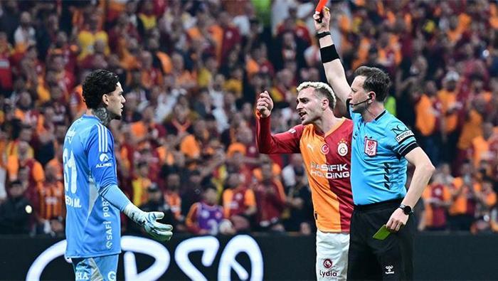edersonun esinden ortaligi karistiran paylasim esyalarini gonderdi fenerbahce taraftari yansili 1 iICCHqvu