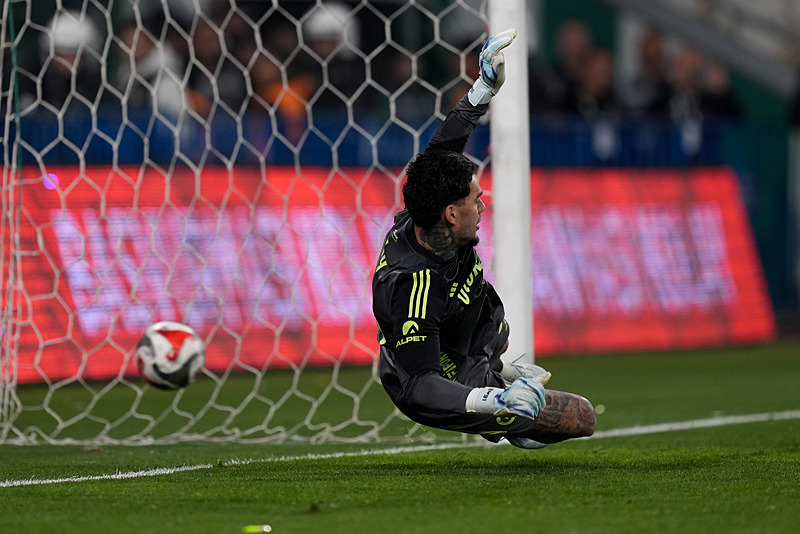 Ederson'un menajeri Jorge Mendes'ten şaşırtan istek! "Gönderilmesi hiç uygun olmaz" 8 edersonun menajeri jorge mendesten sasirtan istek gonderilmesi hic uygun olmaz 6