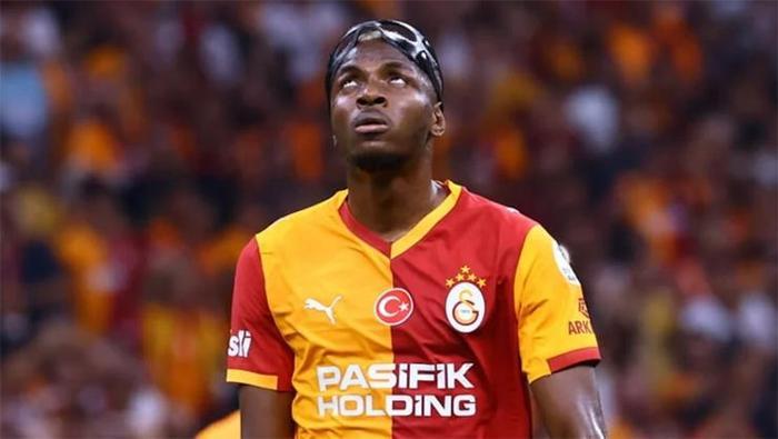 Efsane yıldızdan Avrupa devi için transfer daveti 'Osimhen tam aradığımız kişi' 6 efsane yildizdan avrupa devi icin transfer daveti osimhen tam aradigimiz kisi 4 S8FDFtqw