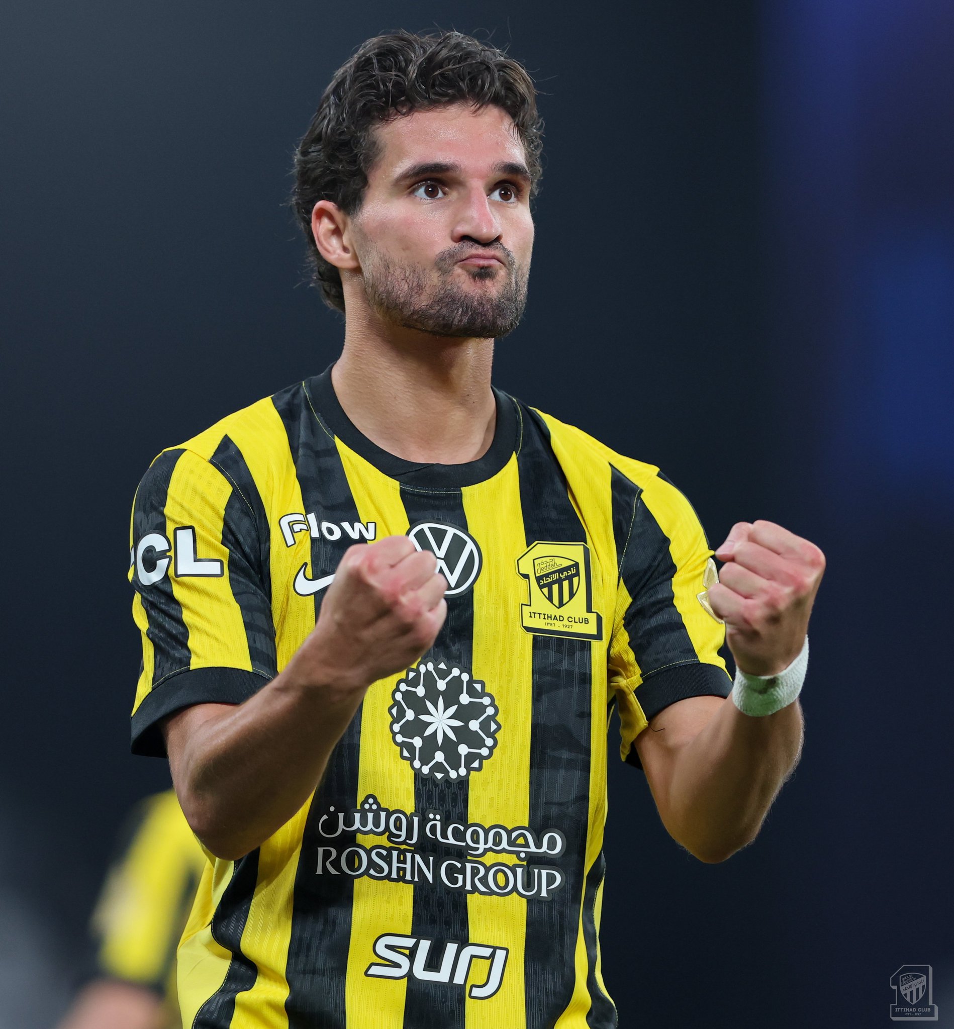 fenerbahce al ittihad ile bir sefer daha transfer masasinda maksat houssem aouar 4 H34ade3V