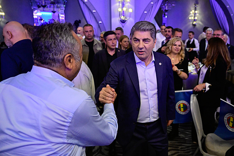 Fenerbahçe eski yıldızı için resmen devrede! Bonservisi ortaya çıktı 4 fenerbahce eski yildizi icin resmen devrede bonservisi ortaya cikti 2 lCPkB6nz