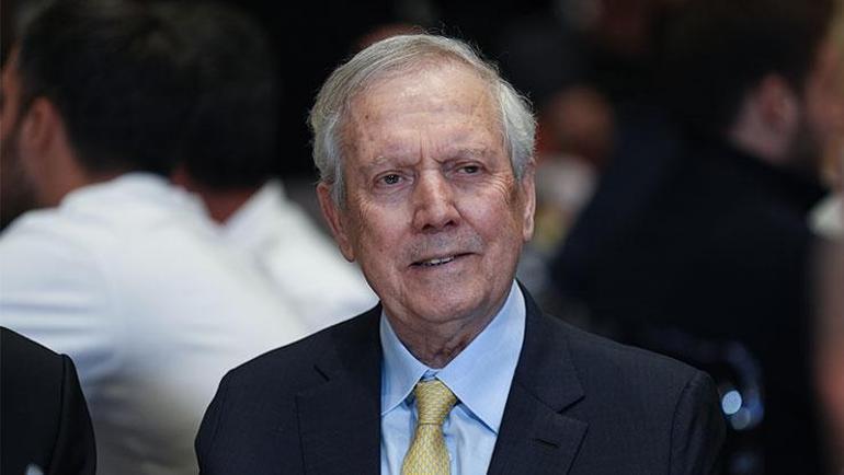 Fenerbahçe lider adayı Aziz Yıldırım: 'Önceliğimiz 2 santrfor' 3 fenerbahce lider adayi aziz yildirim onceligimiz 2 santrfor 1