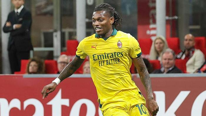 fenerbahce pesindeydi rafael leao ile milan ortasinda ipler kopma noktasina geldi 0 werX1ueV