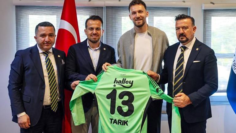 Fenerbahçe resmen açıkladı! 3 yıllık imza... 2 fenerbahce resmen acikladi 3 yillik imza 0 wp5QNXs9