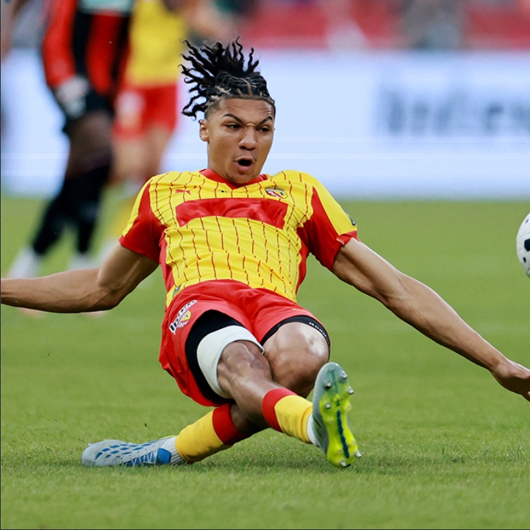 Fenerbahçe ve Bayern Münih'ten stoper yarışı! Transferde Kim Min Jae ayrıntısı.. 5 fenerbahce ve bayern munihten stoper yarisi transferde kim min jae ayrintisi 3 ANtDahTX