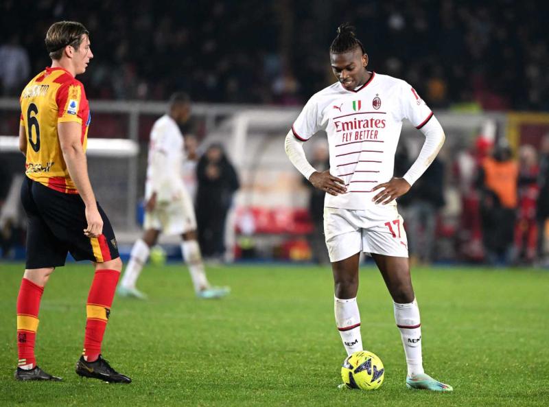 fenerbahce ve galatasaraya transferde berbat haber rafael leao 4 nG25AcfO