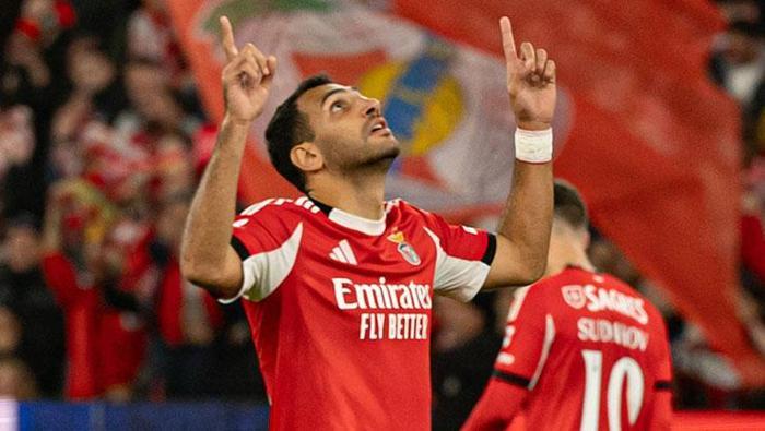 Fenerbahçe'de Aziz Yıldırım'dan Jose Mourinho'ya berbat sürpriz! Herkesi şok edecek... 4 fenerbahcede aziz yildirimdan jose mourinhoya berbat surpriz herkesi sok edecek 2 uWOqULnm