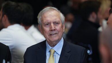 Fenerbahçe'de Aziz Yıldırım'dan savunmaya genç destek planı! 14 fenerbahcede aziz yildirimdan savunmaya genc destek plani JNgTmyuu