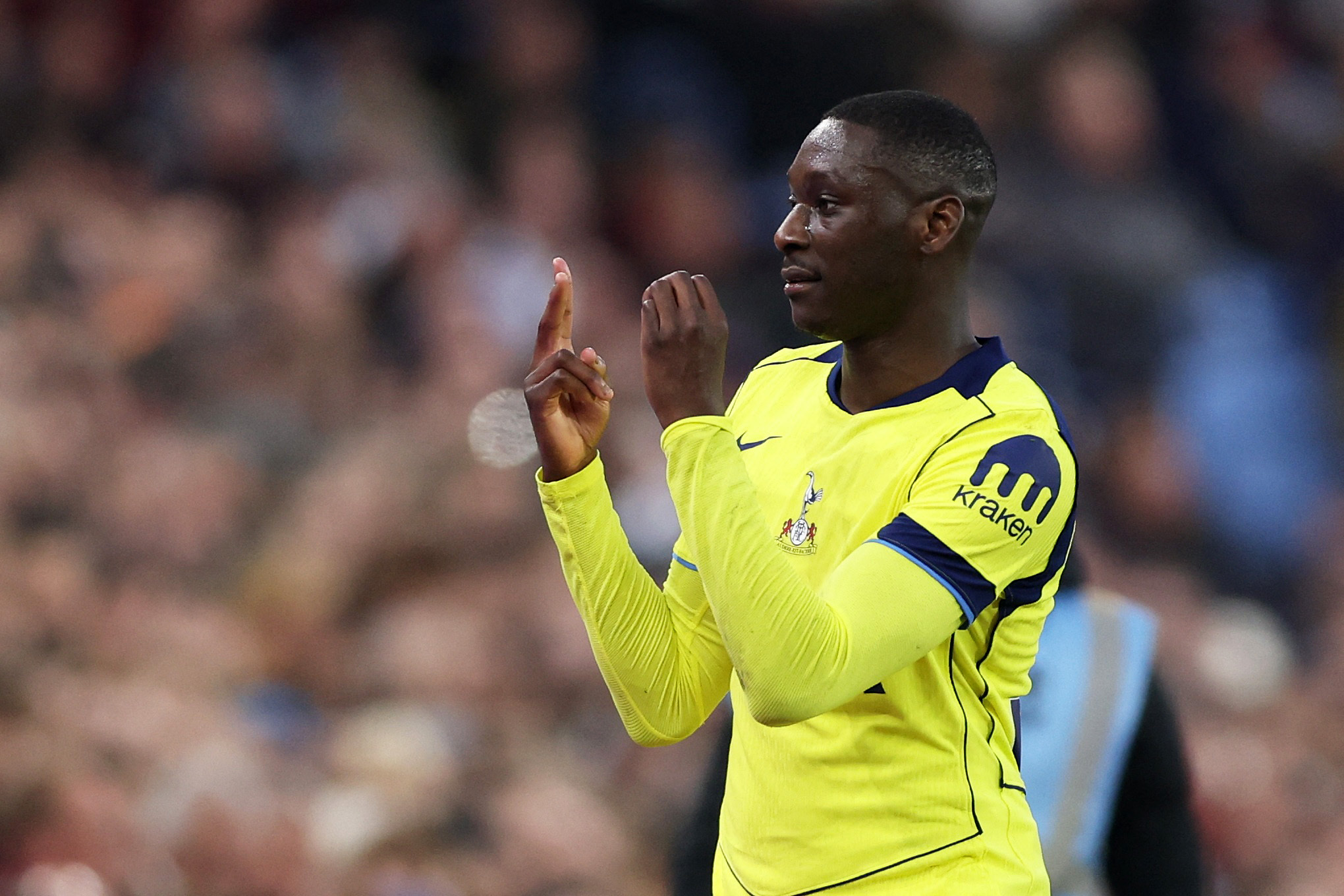 fenerbahcede aziz yildirimin yeni golcu hedefi sorloth lukaku derken 4 Oqw4Tjhe
