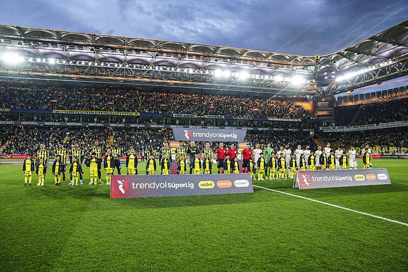 fenerbahcede buyuk degisim kapida 8 ayrilik netlesti 0 dFOtveMe