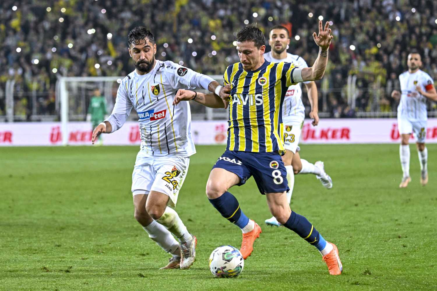 fenerbahcede buyuk degisim kapida 8 ayrilik netlesti 11