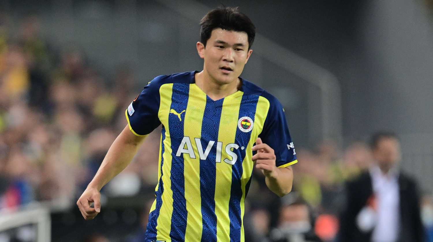 fenerbahcede eski yildiz geri donuyor iki lider adayi da anlasti 7