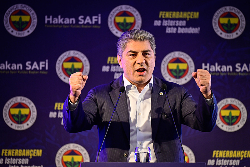 fenerbahcede francesco farioli sesleri hakan safinin hoca adayi 0 IePfIvnG