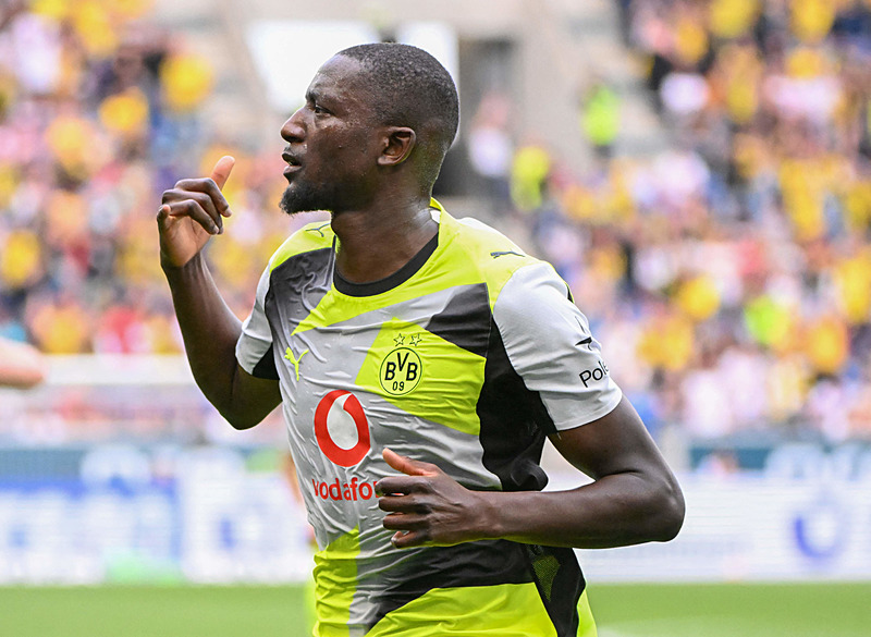 fenerbahcede lider sadettin sarandan transferde buyuk jest 1 8W18WgXt