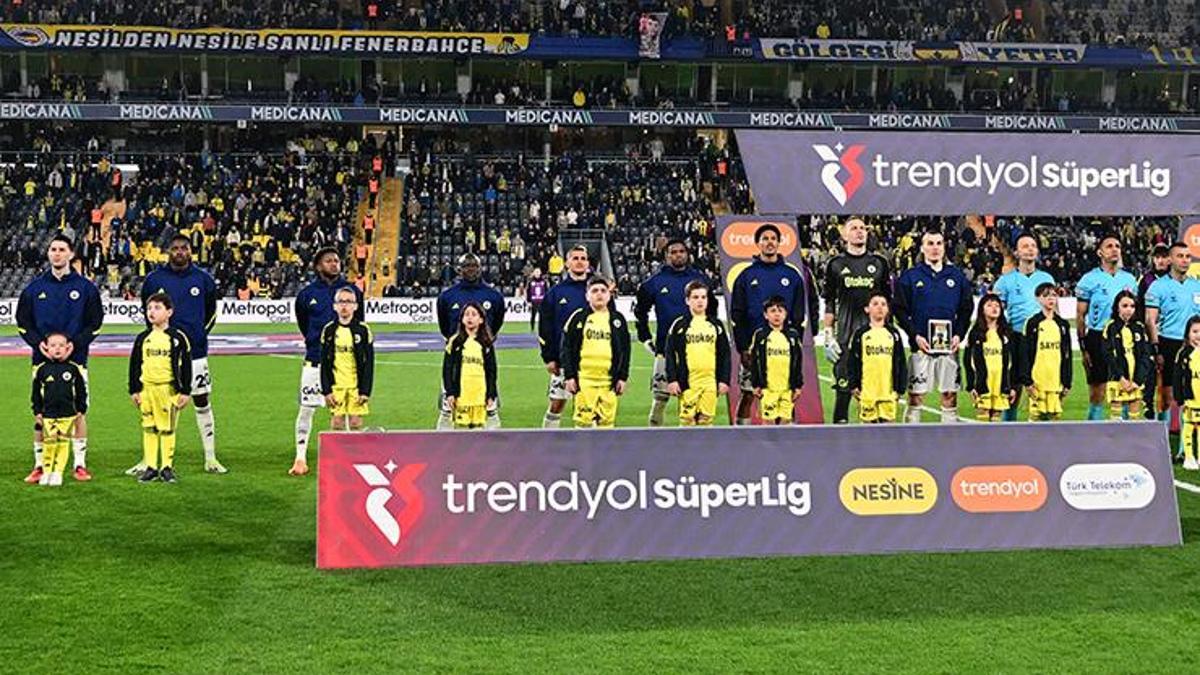 fenerbahcede sakatlik soku 3 yildiz birden takimda yer almayacak 7QiJnZLR