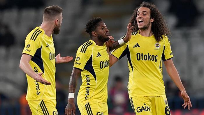 fenerbahcede surpriz ayrilik gelismesi yurt disina gitti mesken aldi 0 R3ek1iHq