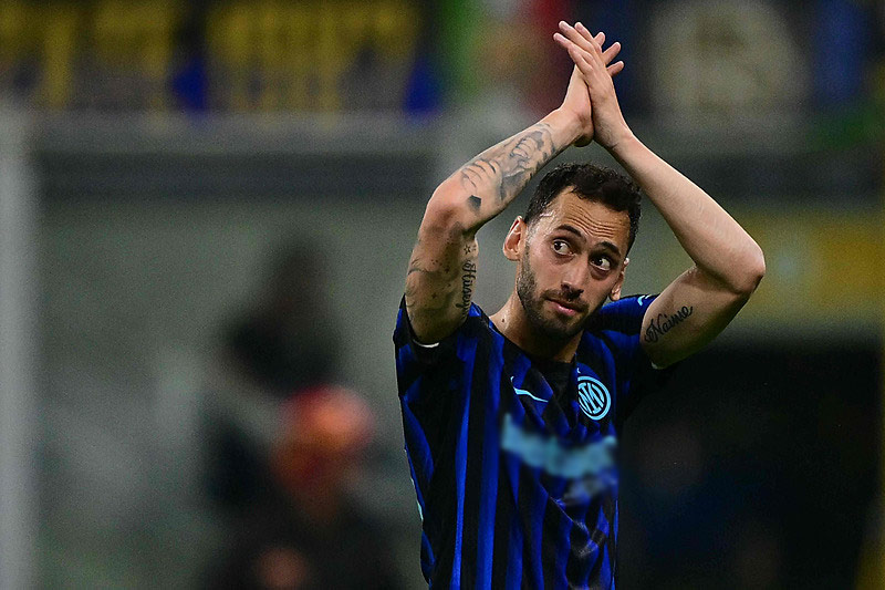 fenerbahceden galatasaraya transfer calimi istegi hakan calhanoglu 1 vzNQHHHq