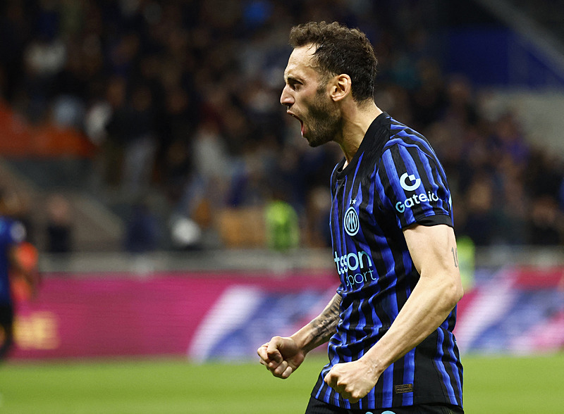 fenerbahceden galatasaraya transfer calimi istegi hakan calhanoglu 5 l531W3Zz