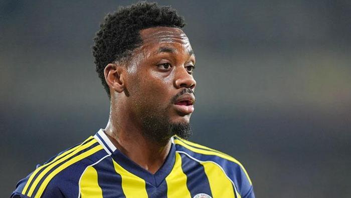 fenerbahcenin eski oyuncusu jhon durandan olay hareket galatasaray paylasimina begeni 3 vEin6qQC