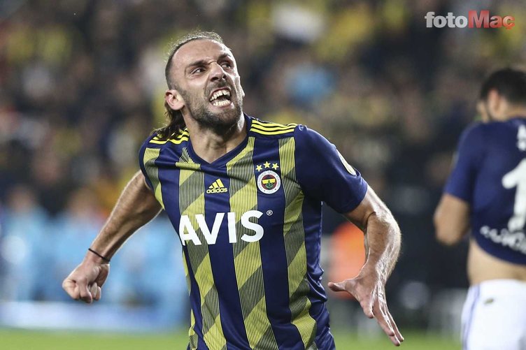 fenerbahcenin eski yildizi galatasaraya transferde ses getirecek atilim 12