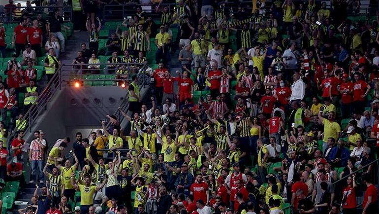 Fenerbahçe'nin Olympiacos'a elendiği maç sonrası İbrahim Kutluay topa tuttu 'Hakemler maça yaklaştırmadı' 5 fenerbahcenin olympiacosa elendigi mac sonrasi ibrahim kutluay topa tuttu hakemler maca yaklastirmadi 3 GTiyCCUn