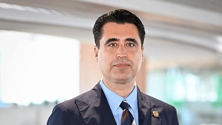 Fenerbahçe'nin Olympiacos'a elendiği maç sonrası İbrahim Kutluay topa tuttu 'Hakemler maça yaklaştırmadı' 6 fenerbahcenin olympiacosa elendigi mac sonrasi ibrahim kutluay topa tuttu hakemler maca yaklastirmadi 4 vcUMjkjX
