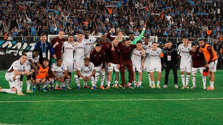 'Finalde fazlası şart!' Tekke, soyunma odasında oyuncularına bu türlü seslendi 2 finalde fazlasi sart tekke soyunma odasinda oyuncularina bu turlu seslendi 0 AcHAdv4f