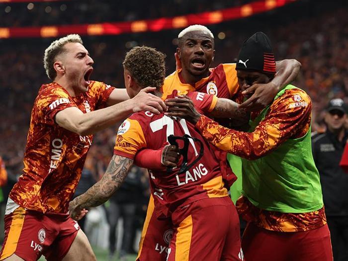 galatasaray antalyaspor macinda cok konusulan duruma triodan olay yorum engelliyor 0