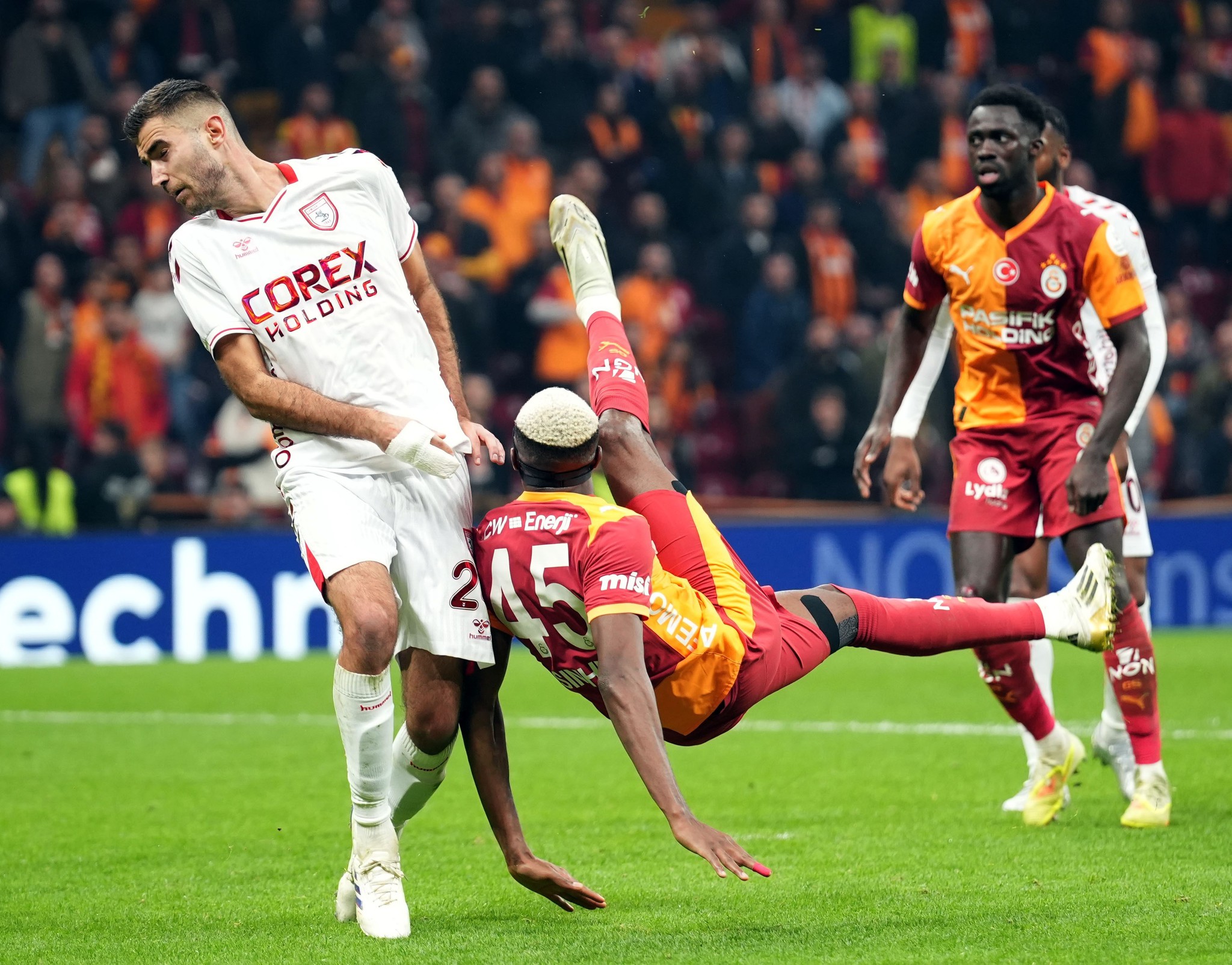 galatasaray haberi victor osimhenin menajerinden flas hamle transfer 6
