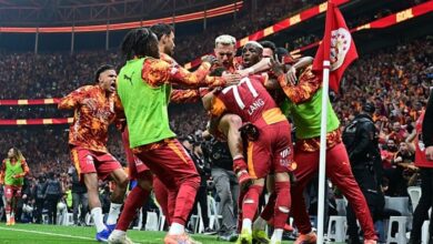 Galatasaray idaresinden acil toplantı! Şampiyonluk kutlaması için flaş karar 11 galatasaray idaresinden acil toplanti sampiyonluk kutlamasi icin flas karar 3SDve5b8