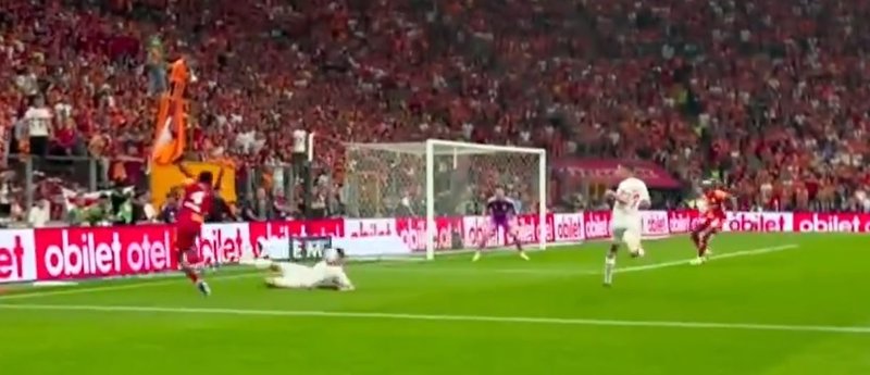 galatasaray penalti bekledi iste o konum 0