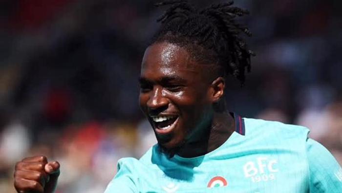 Galatasaray peşindeydi! İngiliz devi ortaya girdi... Devasa teklif yolda 5 galatasaray pesindeydi ingiliz devi ortaya girdi devasa teklif yolda 3 ryniPqwG
