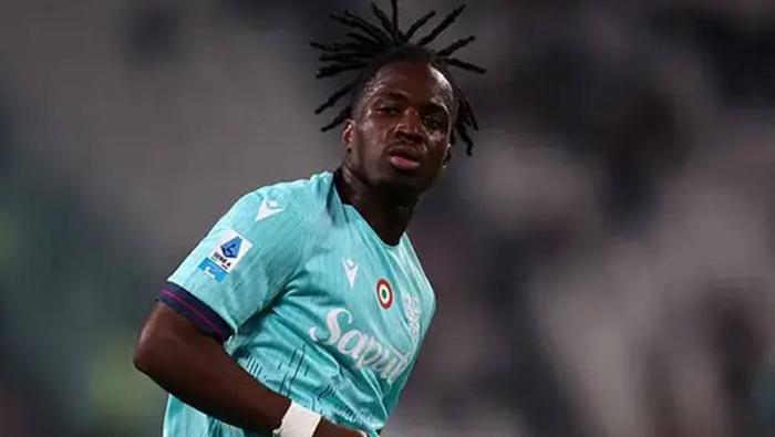 Galatasaray peşindeydi! İngiliz devi ortaya girdi... Devasa teklif yolda 6 galatasaray pesindeydi ingiliz devi ortaya girdi devasa teklif yolda 4 pgAWTDdu