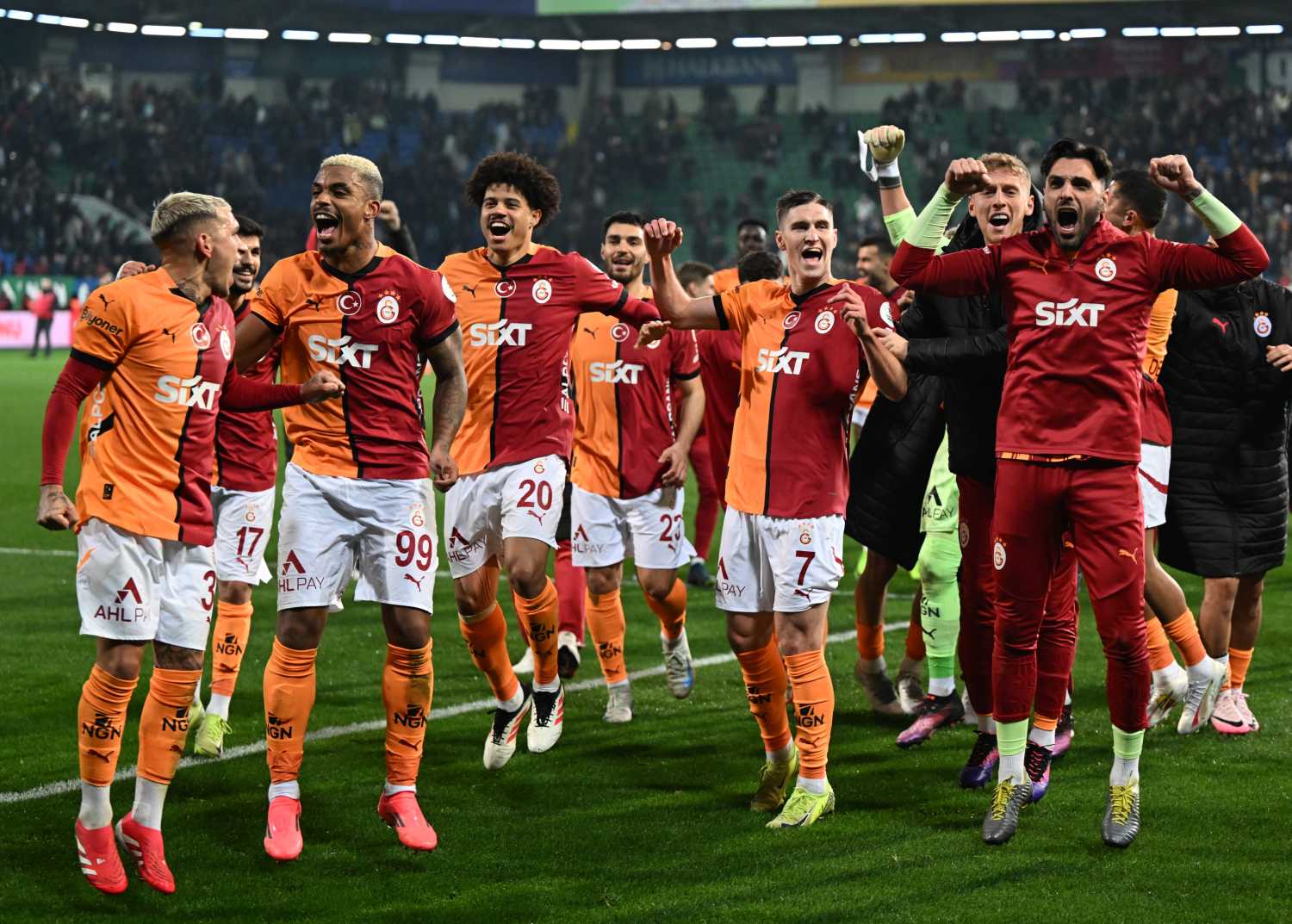 galatasaraya belcikali dinamo okan buruk transferini cok istiyor 3