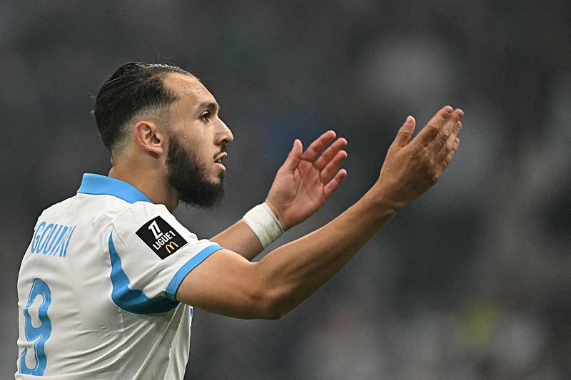 Galatasaray'a Cezayirli gol makinesi! İşte teklif edilecek bonservis fiyatı 11 galatasaraya cezayirli gol makinesi iste teklif edilecek bonservis fiyati 9 cNdfAjPC