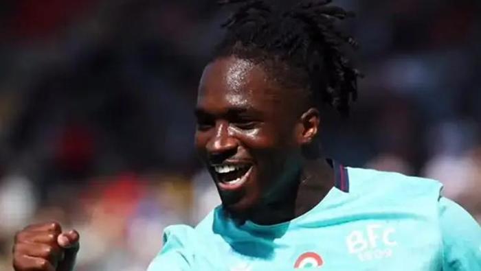 galatasaraya transferde dev rakip ingiliz devinden cilgin teklif 2 jvrrC7Vq