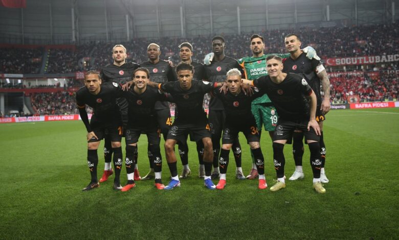 Galatasaray'da şok ayrılık! 4 ülkeden talibi var 1 galatasarayda sok ayrilik 4 ulkeden talibi var SGNq7m1g